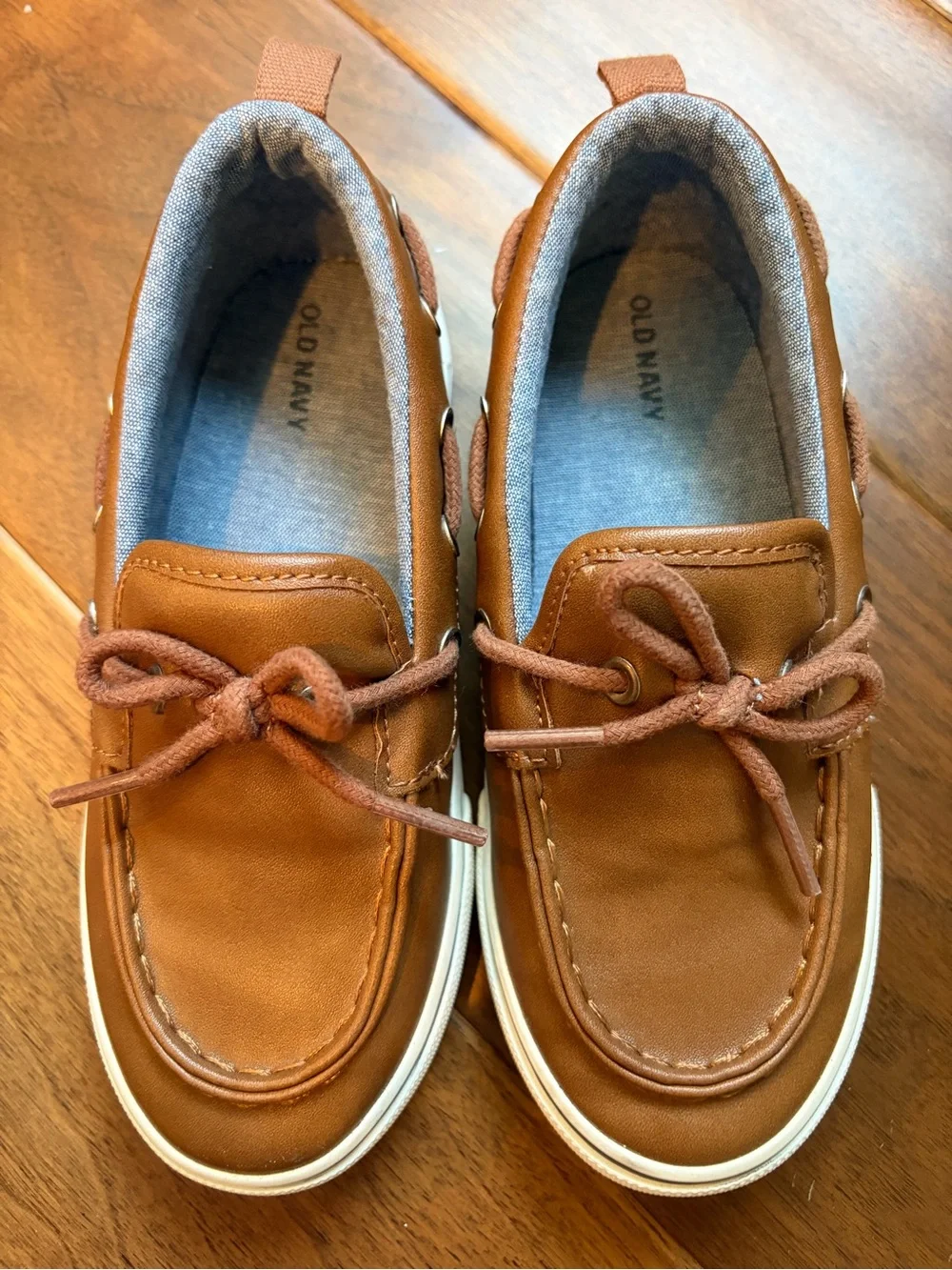 Old Navy Kids' Tan Moccasin Boat Shoes size 11 - EUC
